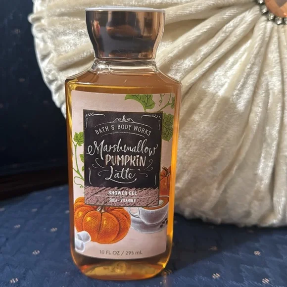 BATH & BODY WORKS SET. . . MARSHMALLOW PUMPKIN LATTE - Picture 5 of 8